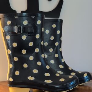 Navy Rain Boots with Daisy Print